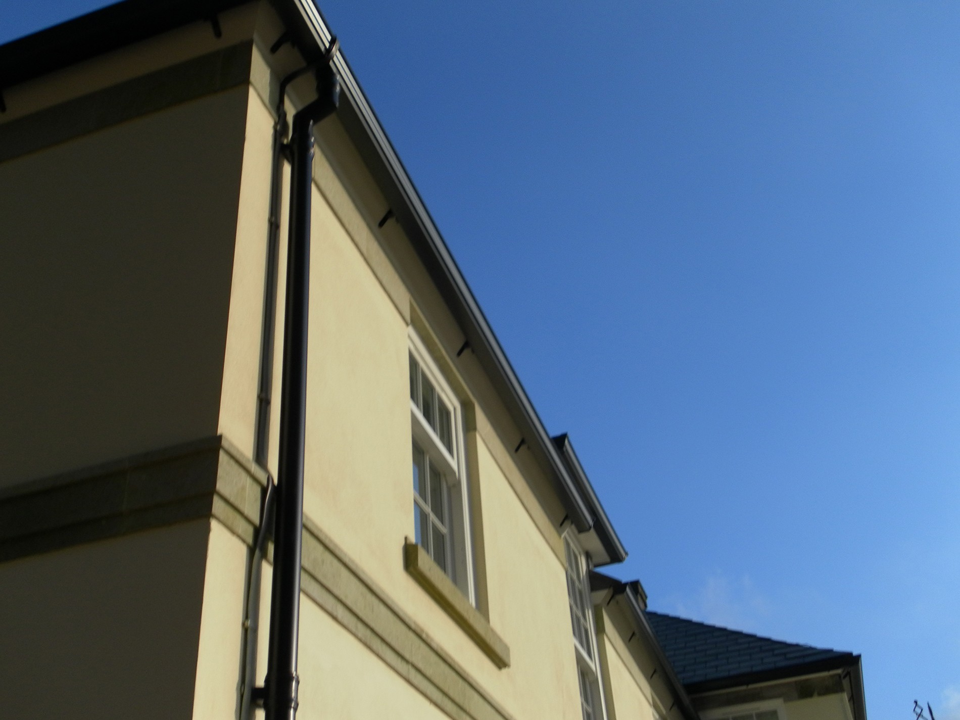 County Gutters Case Study Ashmore Seamless Guttering Image 7