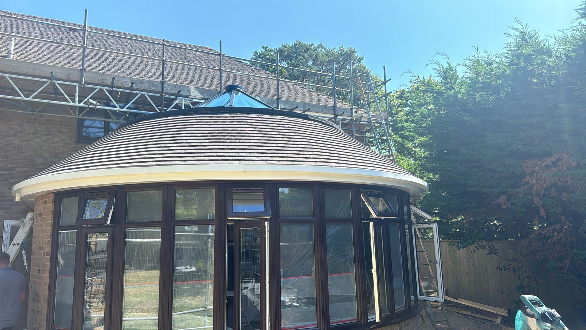 County Gutters Bespoke radius box gutter image