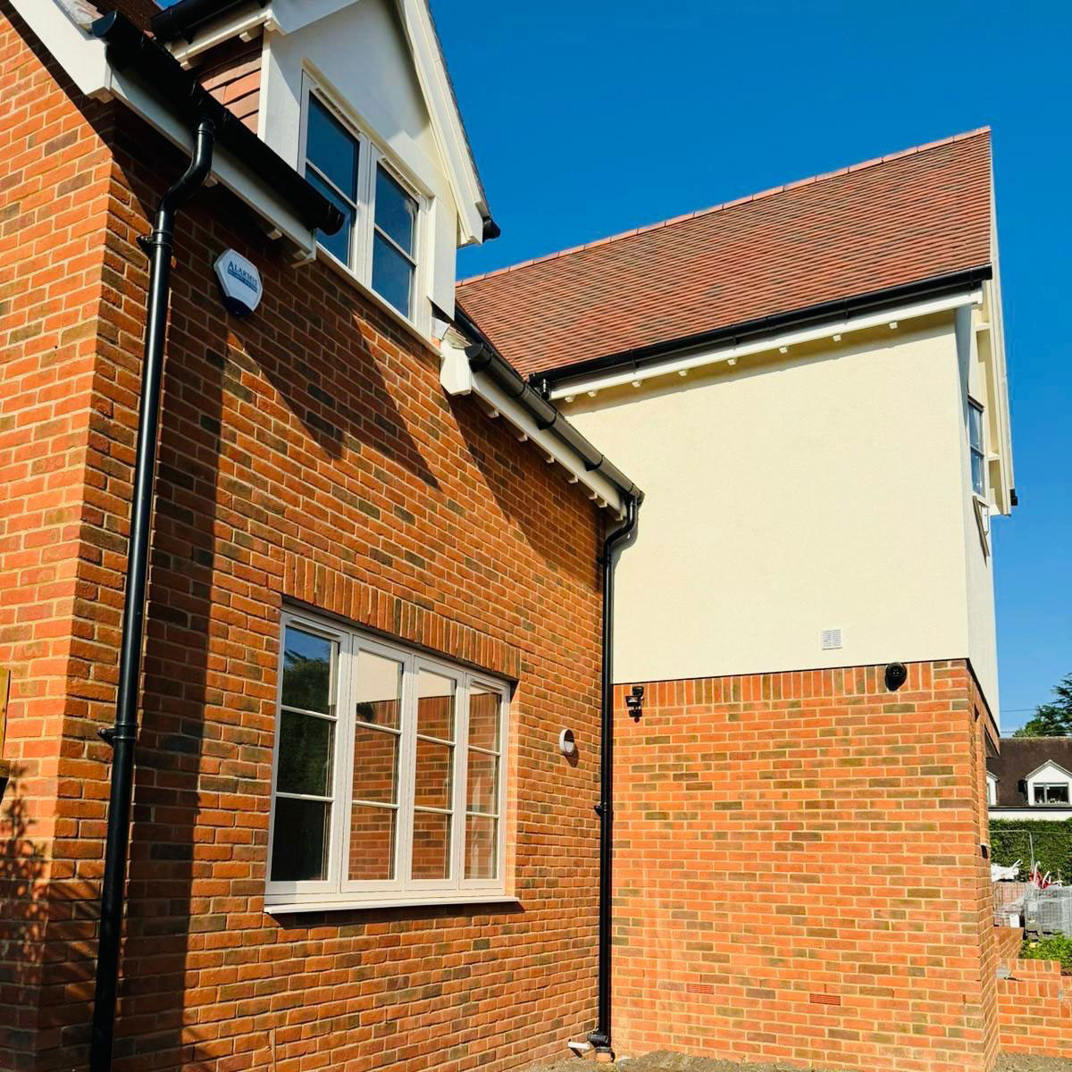 County Gutters News Cast Aluminium on New Build in Winchester Image 3