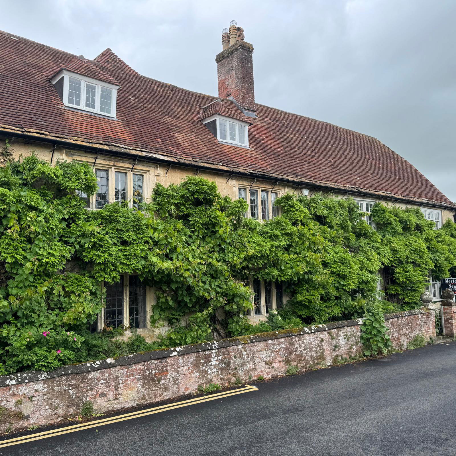 County Gutters News Cast Aluminium Guttering in Sturminster Newton Image 1