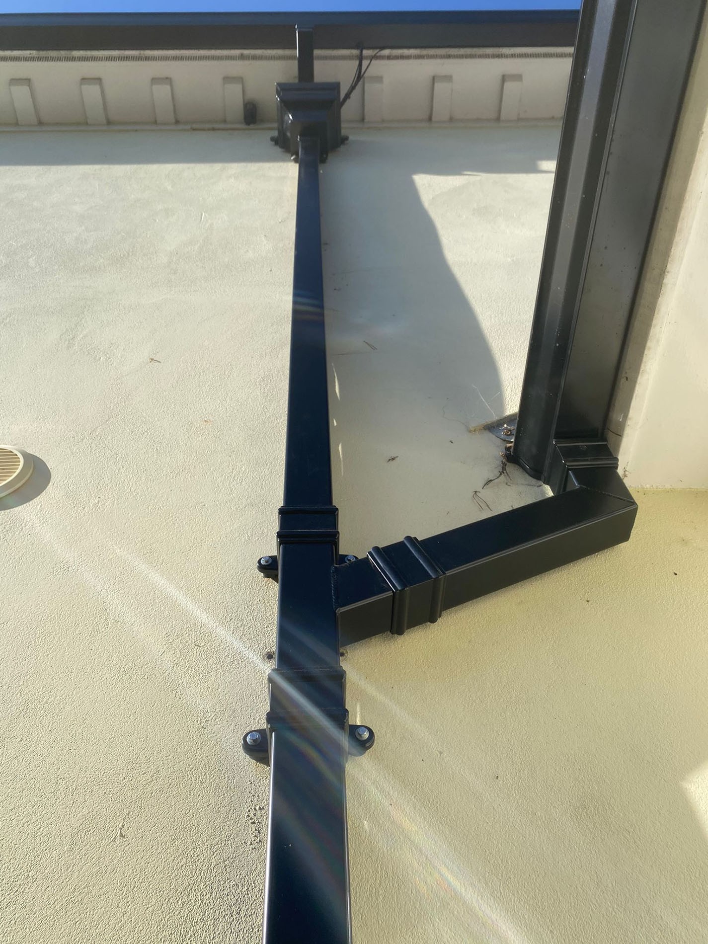 County Gutters Case Study Aluminium Gutters in Chertsey Image 5