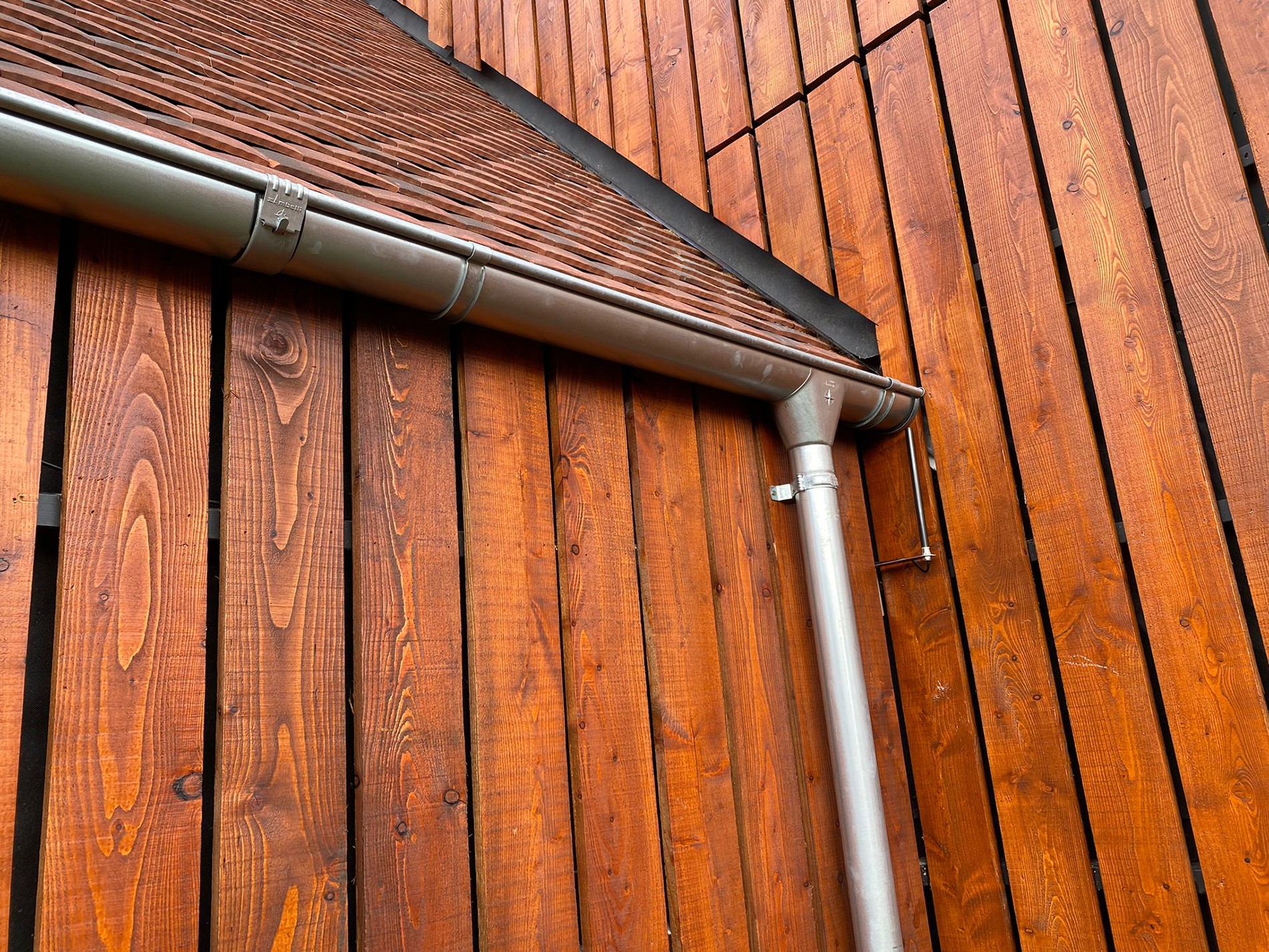 County Gutters Case Study Arun Crematorium Image 7