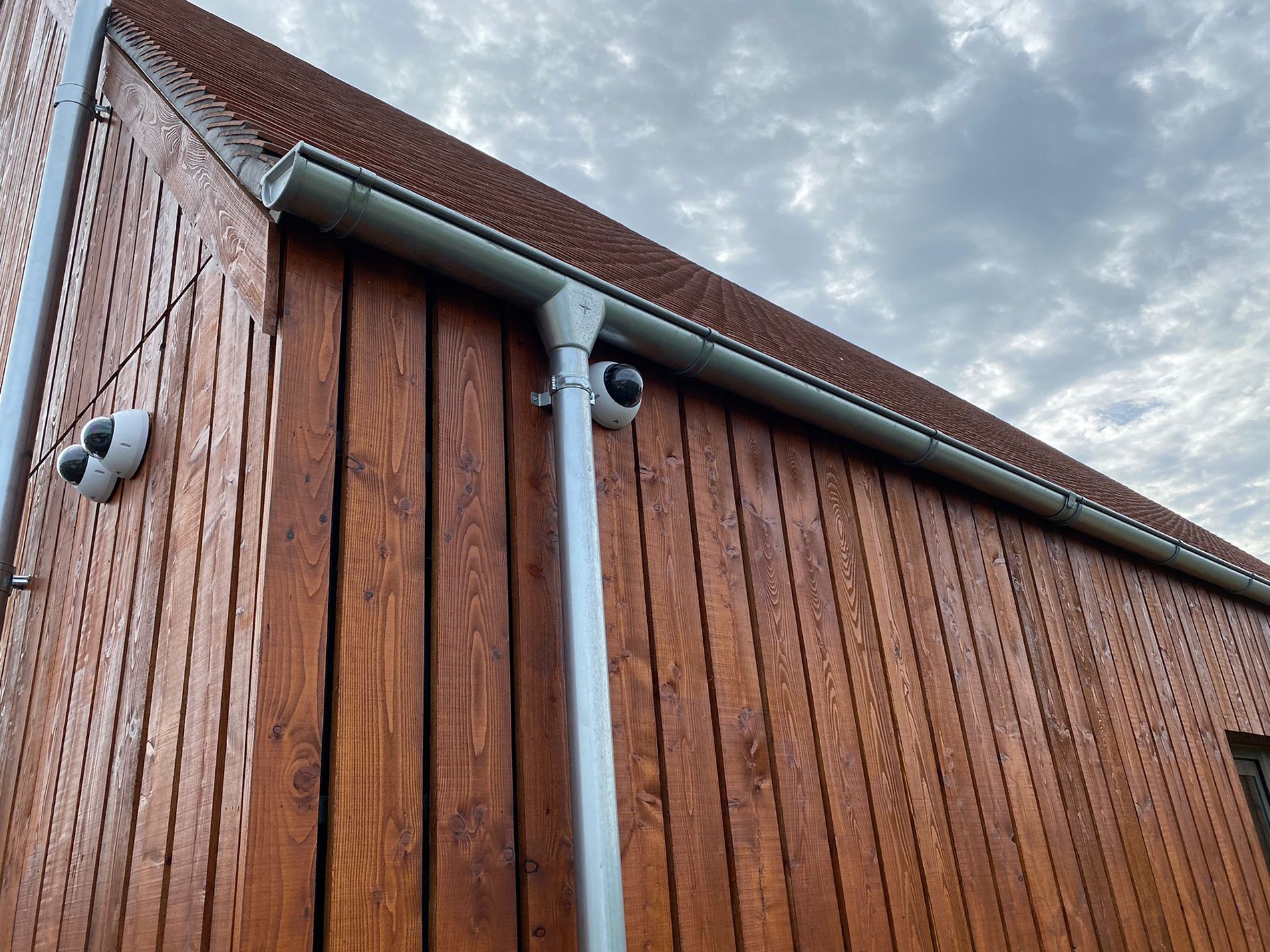 County Gutters Case Study Arun Crematorium Image 11