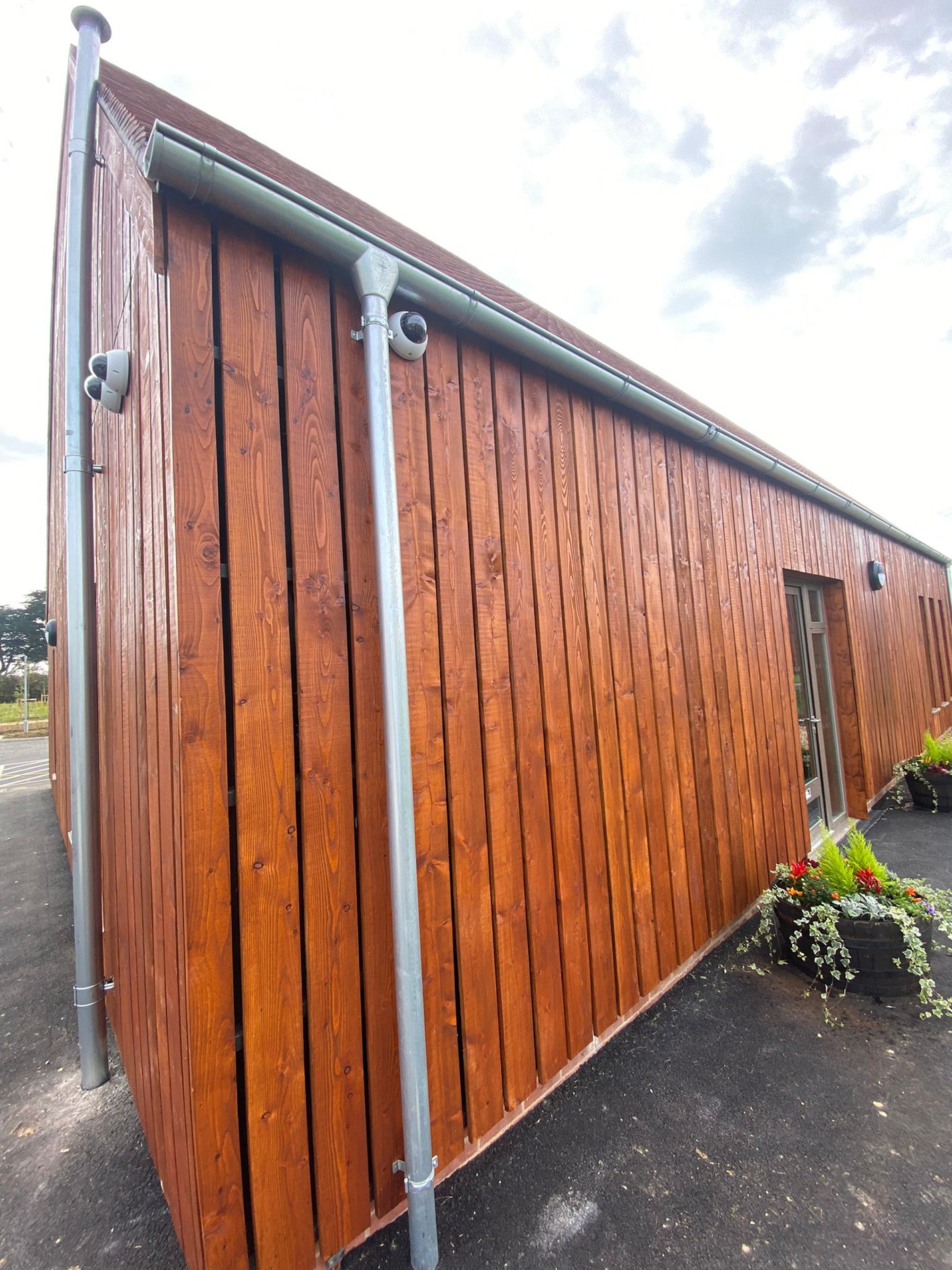 County Gutters Case Study Arun Crematorium Image 13